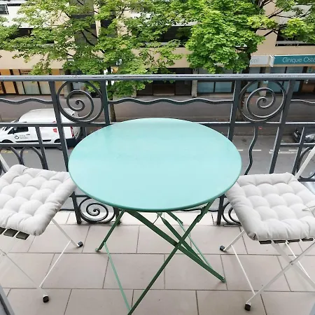 Familial Hyper Bien Situe Apartamento